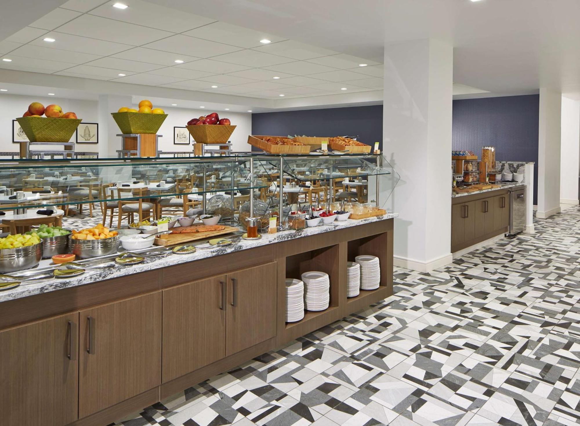 Doubletree By Hilton Atlanta Perimeter Dunwoody Hotell Eksteriør bilde