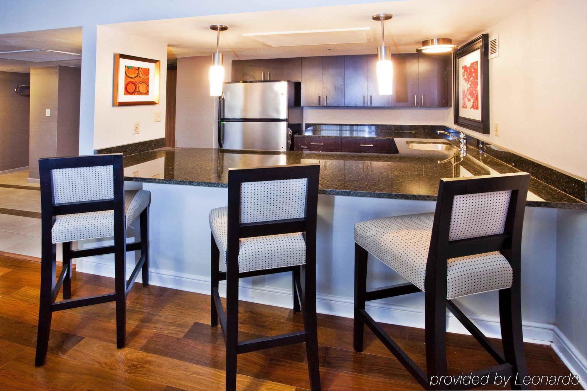 Doubletree By Hilton Atlanta Perimeter Dunwoody Hotell Rom bilde